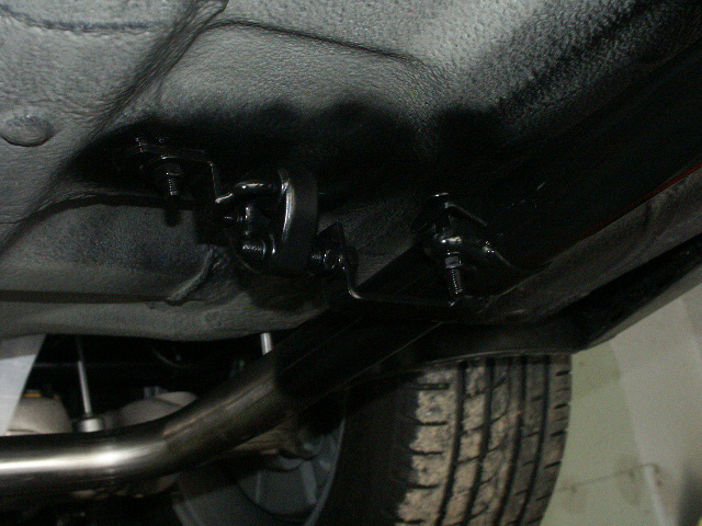 BMW E65 735i/ 745i Endschalldämpfer Ausgang rechts/links - 2x80 Typ 10 rechts/links BMW E65 735i/ 745i Endschalldämpfer Ausgang rechts/links - 2x80 Typ 10 rechts/links