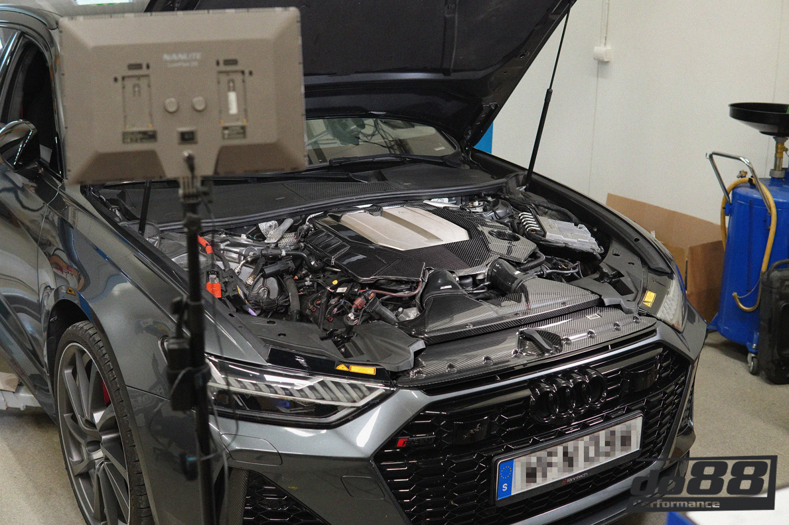 Carbonfaser Motorabdeckung, Audi RS6 RS7 C8