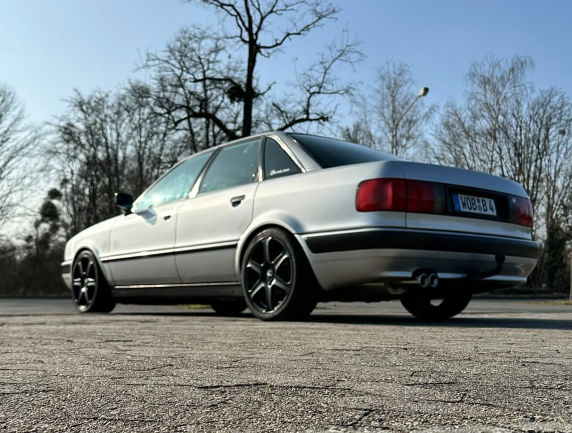 Audi 80 Typ B4 Limousine & Avant Endschalldämpfer zweiflutig - 2x76 Typ 13 Audi 80 Typ B4 Limousine & Avant Endschalldämpfer zweiflutig - 2x76 Typ 13