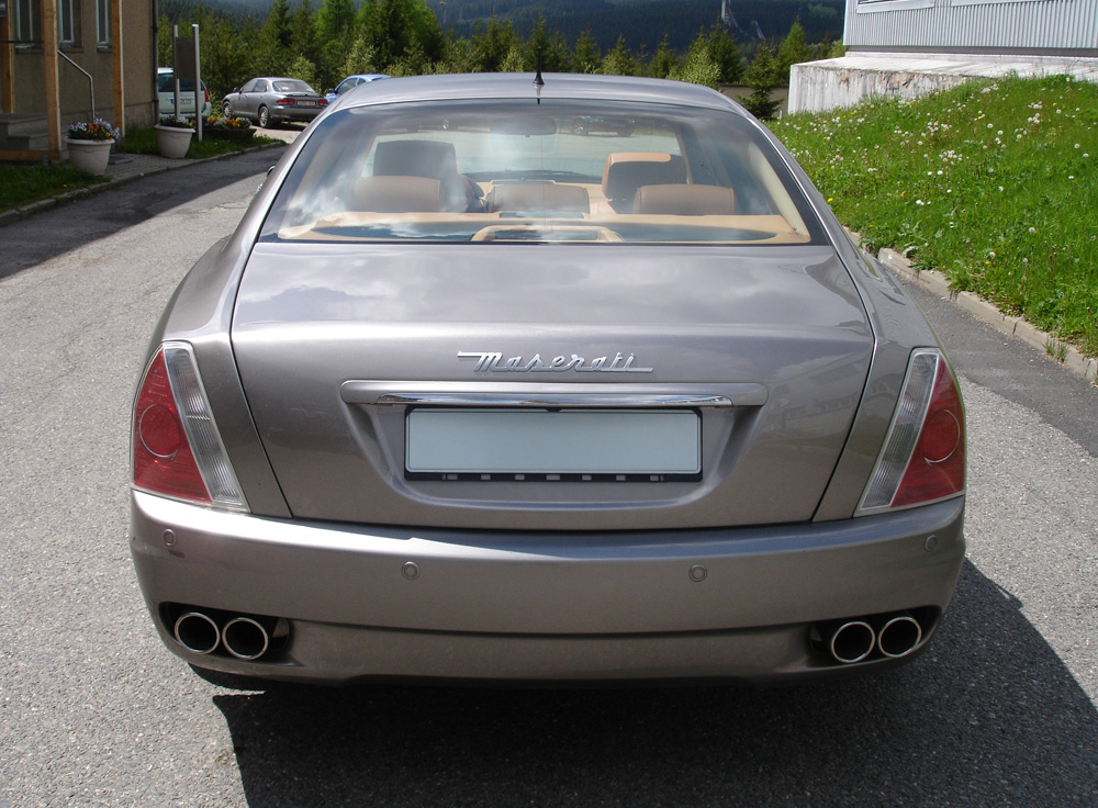 Maserati Quattroporte V Endschalldämpfer rechts/links - 2x90 Typ 17 rechts/links Maserati Quattroporte V Endschalldämpfer rechts/links - 2x90 Typ 17 rechts/links